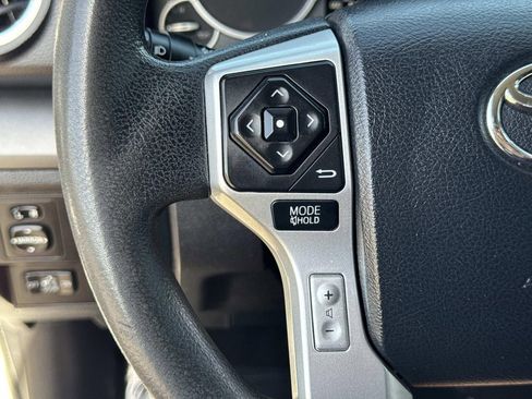 Used 2016 Toyota Tundra SR5 image 9