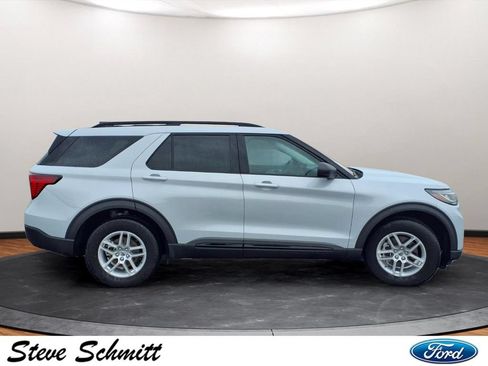 New 2026 Ford Explorer Active AWD/4WD image 27