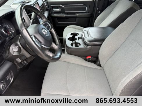 Used 2024 RAM 3500 Big Horn AWD/4WD image 15