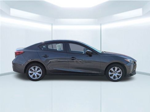 Used 2016 MAZDA MAZDA3 i Sport image 6