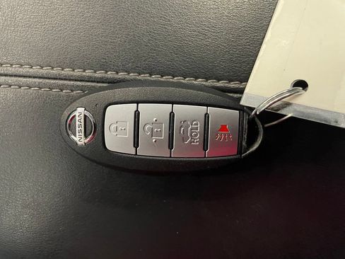 Certified 2022 Nissan Sentra SV FWD image 18
