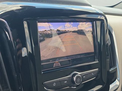 Used 2023 Chevrolet Traverse LS FWD image 26
