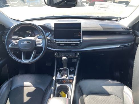 Used 2022 Jeep Compass Trailhawk w/ Sun and Sound Group AWD/4WD image 33