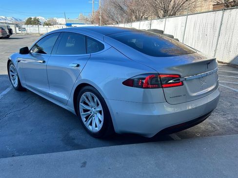 Used 2018 Tesla Model S 75D image 5