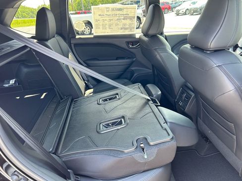 New 2025 Subaru Forester Limited image 28