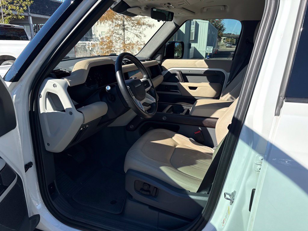 Used 2021 Land Rover Defender 110 SE AWD/4WD image 12