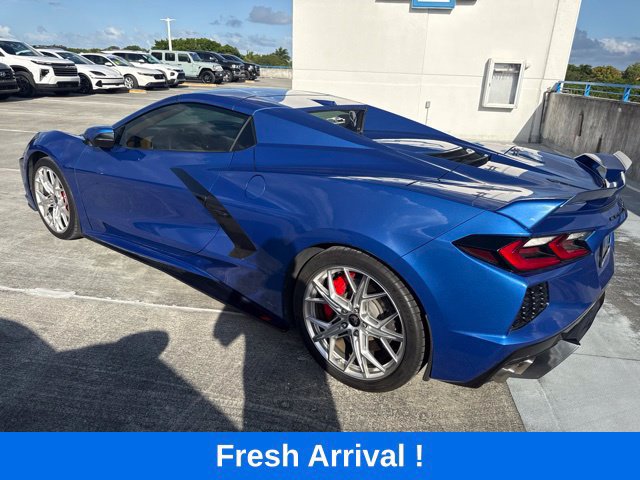 Used 2021 Chevrolet Corvette Stingray Premium Conv w/ Z51 Performance Package RWD image 14
