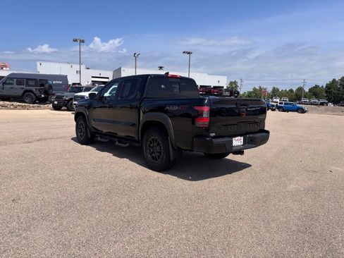 Used 2023 Nissan Frontier PRO-4X w/ Pro-4X Premium Package AWD/4WD image 3