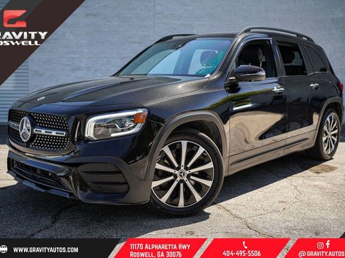 Used 2021 Mercedes-Benz GLB 250 w/ AMG Line image 1
