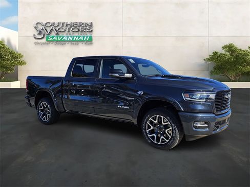 New 2026 RAM 1500 Laramie w/ Sport Appearance Package AWD/4WD image 7