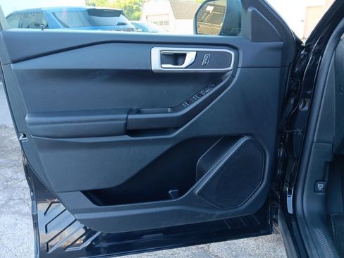 Used 2023 Ford Explorer 4WD image 27