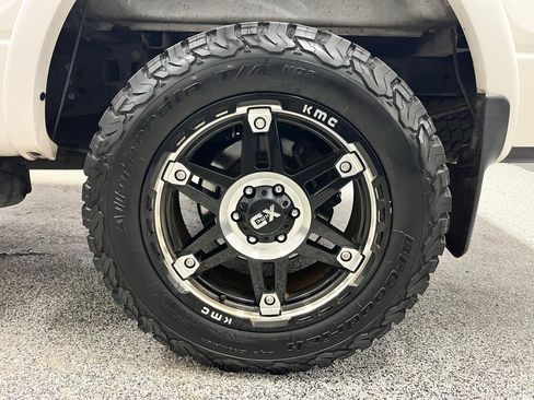 Used 2013 Ford F150 Lariat w/ Luxury Equipment Group image 10