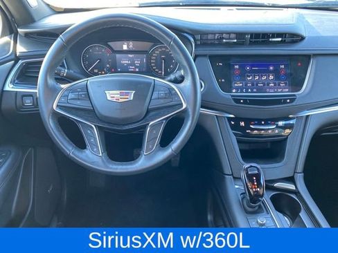 Certified 2023 Cadillac XT5 Premium Luxury image 7