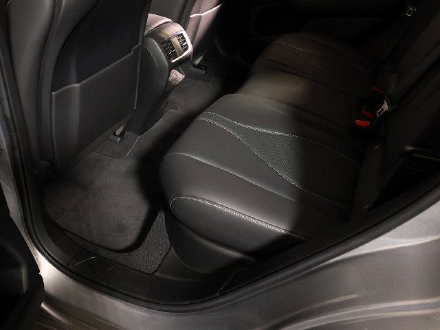 Used 2023 Acura RDX w/ Technology Package AWD/4WD image 28