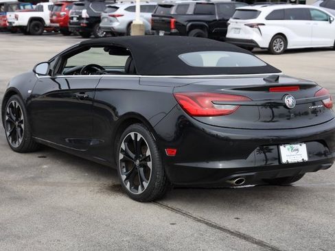 Used 2019 Buick Cascada Sport Touring w/ Dark Effects Package image 6