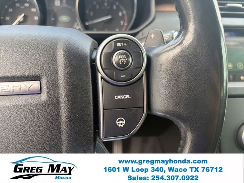 Used 2018 Land Rover Discovery SE AWD/4WD image 11