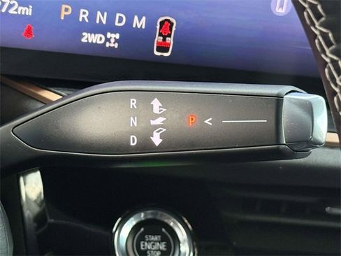 Certified 2025 Buick Envision Sport Touring image 21