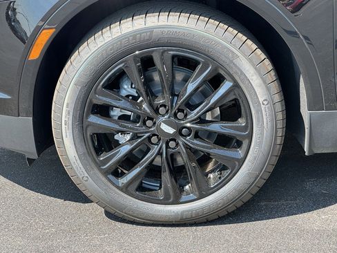 New 2025 Cadillac XT5 Premium Luxury image 5