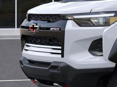 New 2026 Chevrolet Colorado ZR2 w/ Technology Package image 13