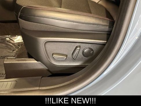 Used 2025 Ford Escape ST-Line Select AWD/4WD image 24