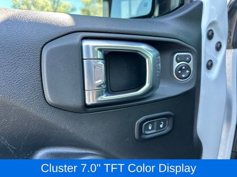 Used 2022 Jeep Wrangler Unlimited Sport image 17