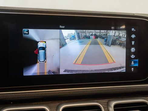 Used 2020 Mercedes-Benz GLE 450 4MATIC image 18