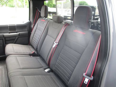 Used 2018 Ford F150 XLT w/ Equipment Group 302A Luxury AWD/4WD image 19