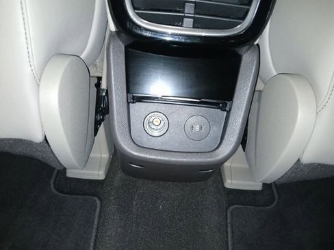 Used 2023 Lincoln Nautilus Standard image 52