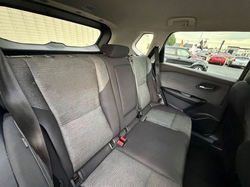 Used 2021 Nissan Rogue SV FWD image 14