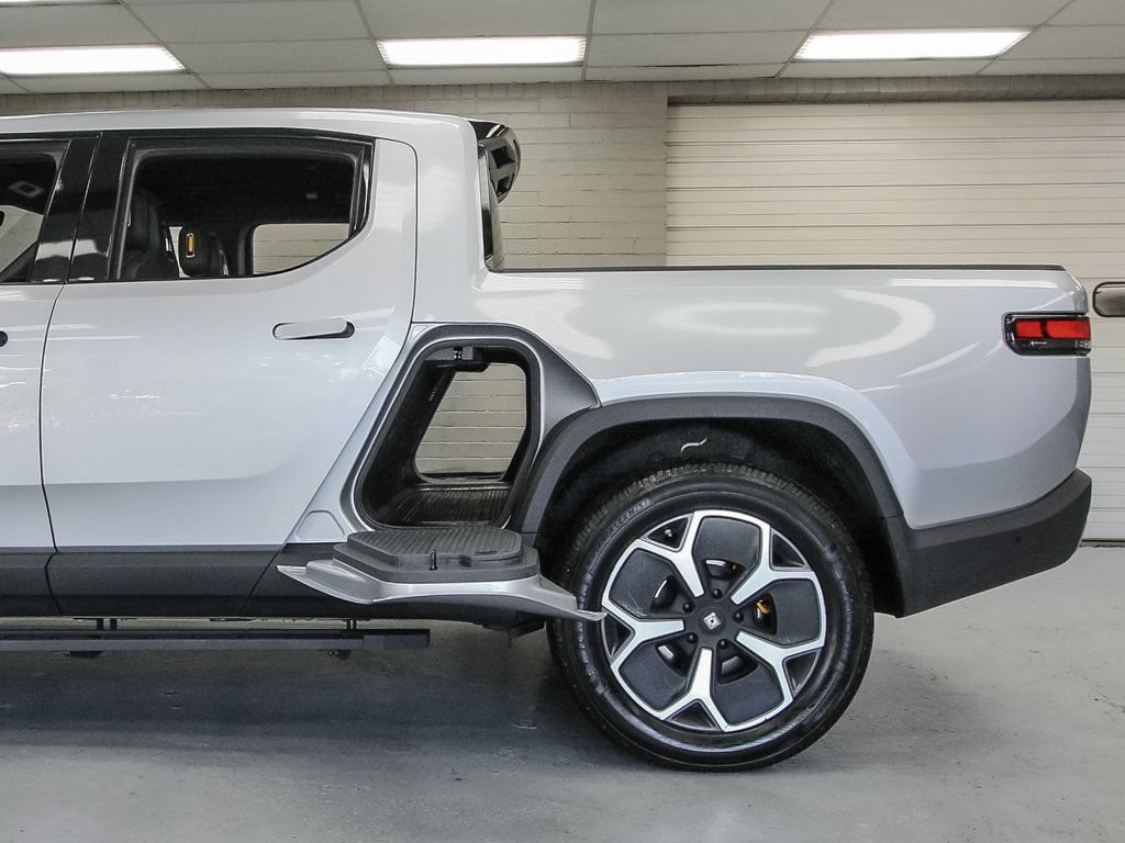 Used 2023 Rivian R1T Adventure Quad AWD/4WD image 7