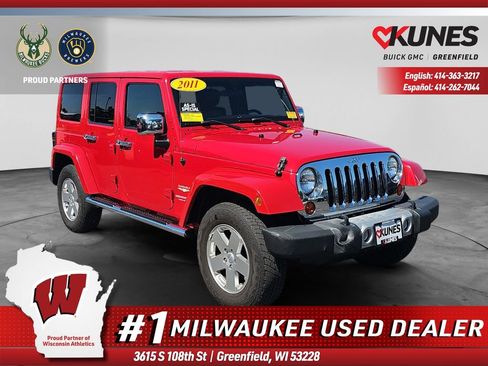 Used 2011 Jeep Wrangler Unlimited Sahara w/ Dual Top Group AWD/4WD image 1