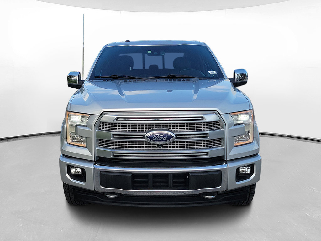 Used 2017 Ford F150 Platinum w/ Equipment Group 701A Luxury AWD/4WD image 2