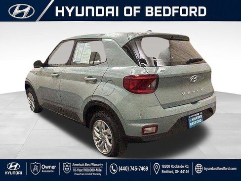 Certified 2026 Hyundai Venue SE FWD image 19