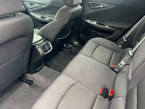 Used 2024 Chevrolet Malibu LT FWD image 9