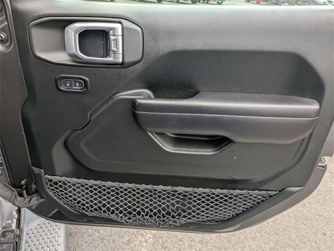 Used 2018 Jeep Wrangler Unlimited Sport S image 36