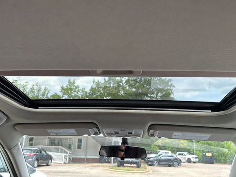 Used 2015 Toyota RAV4 XLE AWD/4WD image 29