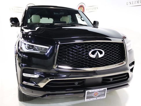 Used 2024 INFINITI QX80 Sensory AWD/4WD image 30