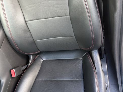 Used 2023 Chevrolet Equinox RS w/ RS Leather Package FWD image 10