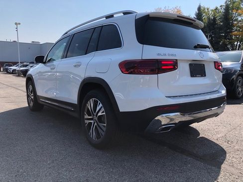 New 2026 Mercedes-Benz GLB 250 4MATIC image 4