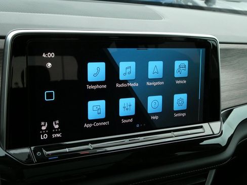 New 2026 Volkswagen Atlas SEL image 6