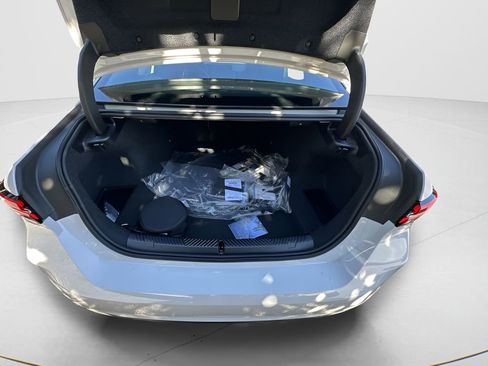 New 2026 BMW 530i w/ Premium Package image 28