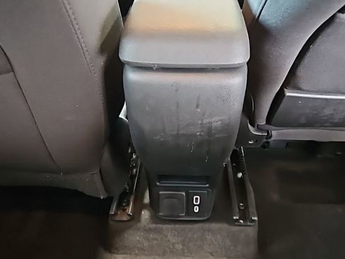 Used 2022 Chevrolet TrailBlazer LT w/ Convenience Package image 17