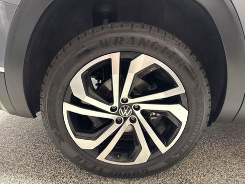 Used 2021 Volkswagen Atlas SEL Premium AWD/4WD image 21
