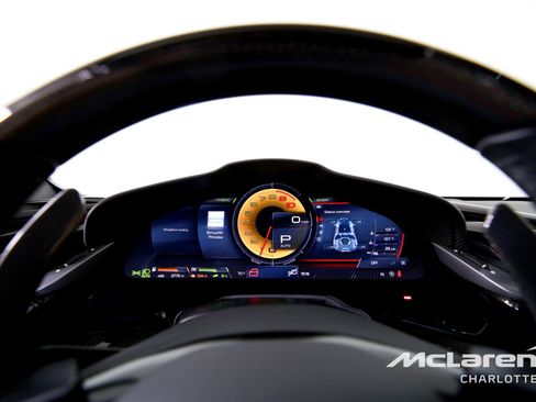 Used 2021 Ferrari SF90 Stradale AWD/4WD image 13