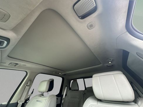 Used 2025 RAM 1500 Tungsten AWD/4WD image 23