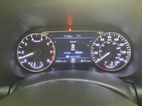 Used 2023 Nissan Sentra SV FWD image 23