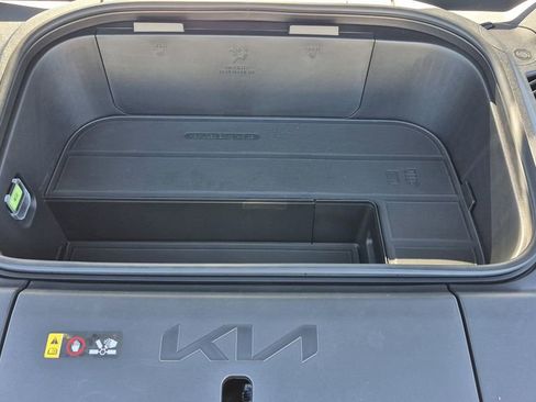 New 2026 Kia EV9 Land image 18