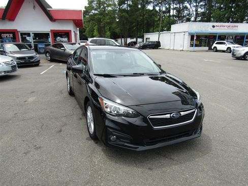 Used 2018 Subaru Impreza 2.0i Premium w/ Eyesight & BSD & Rcta AWD/4WD image 9