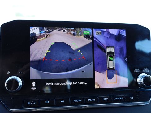 Used 2023 Mitsubishi Outlander SE image 25