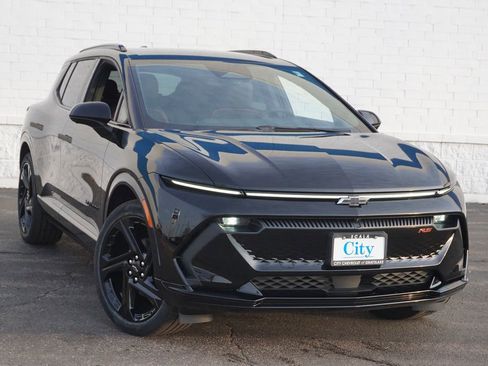 New 2026 Chevrolet Equinox EV RS image 4